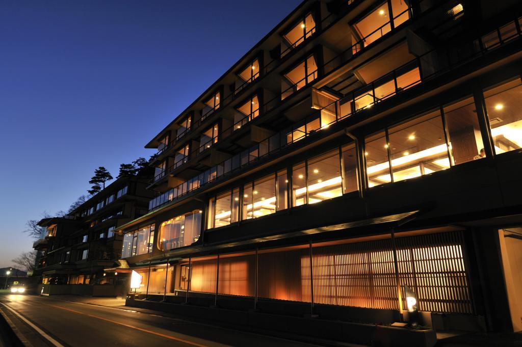 Kozantei Ubuya Hotel Fujikawaguchiko Exterior photo